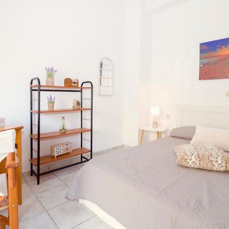 Fam Central Apt Heraklion  Bagian luar foto