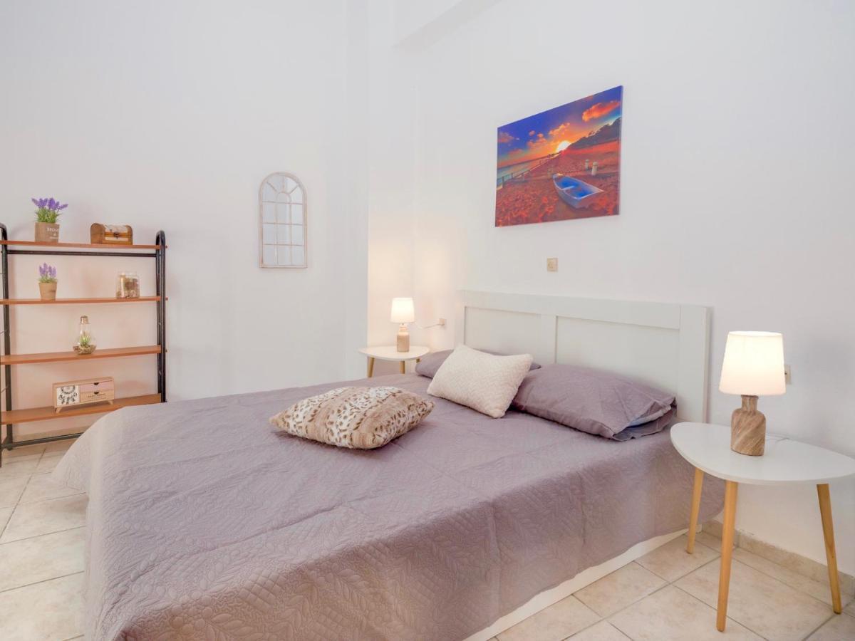 Fam Central Apt Heraklion  Bagian luar foto