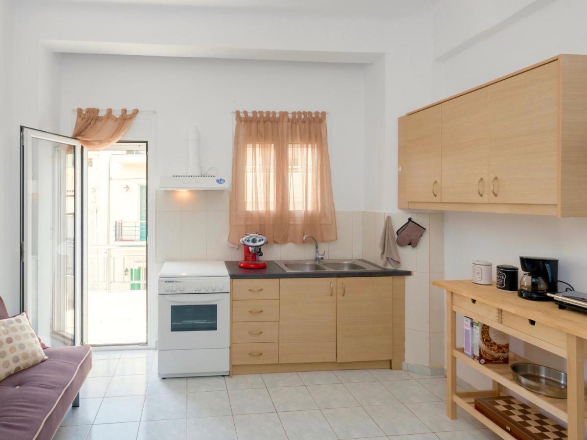 Fam Central Apt Heraklion  Bagian luar foto